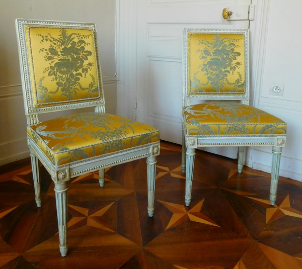 Pluvinet : mobilier de salon 4 pièces d'époque Louis XVI, damas de soie jaune - estampillé